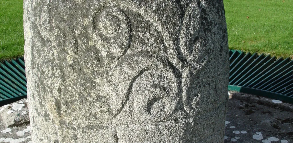 turoe stone 1