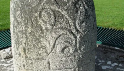 turoe stone 1