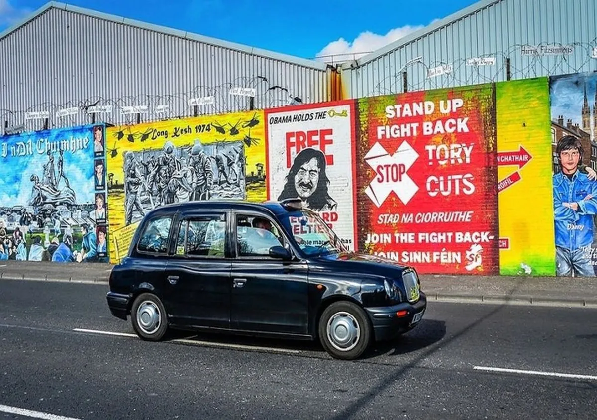 The Black Taxi Tour