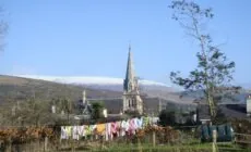 holly cross church scaled