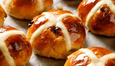 The hot cross bun 1 Hot Cross Buns - © zi3000