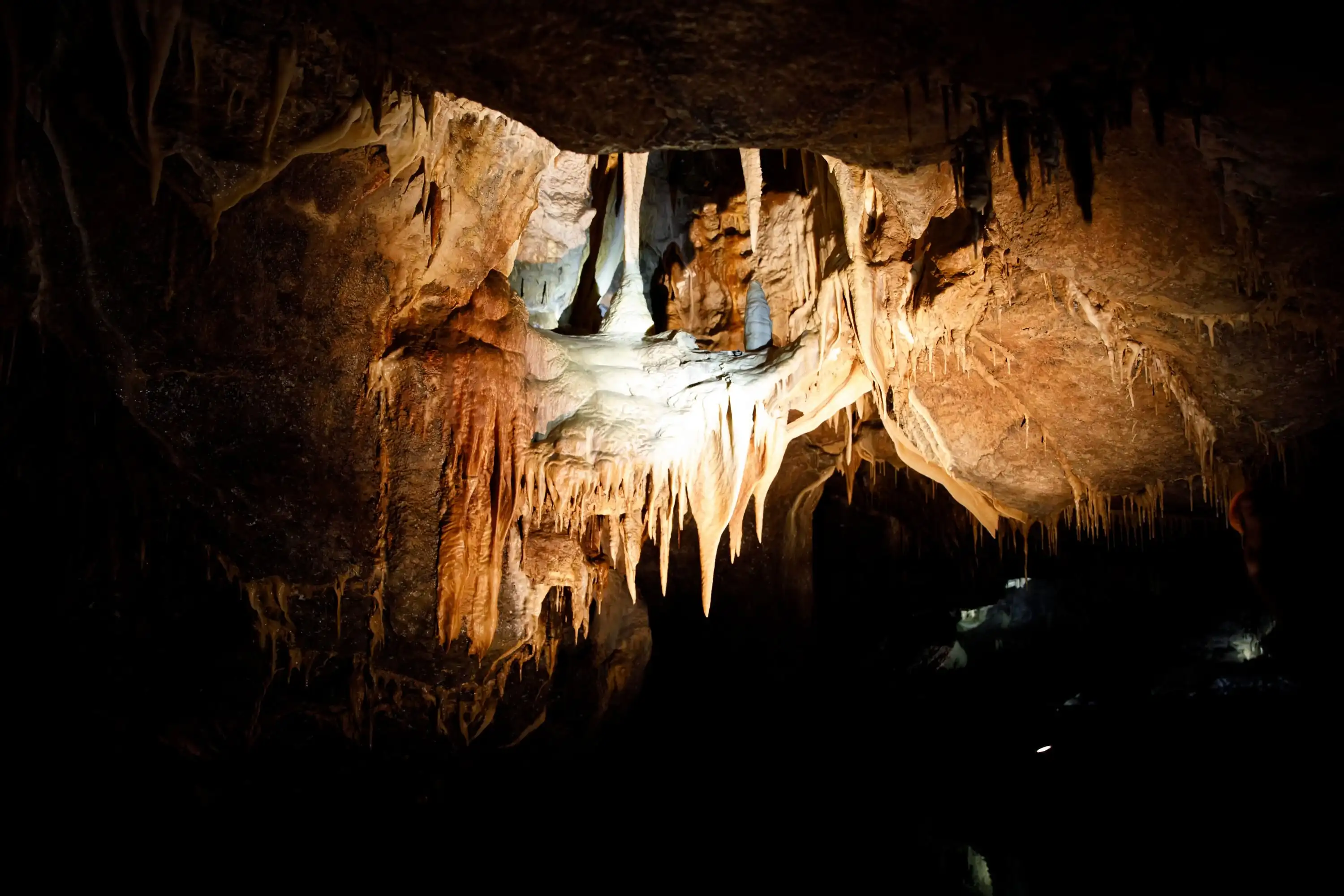 marble arch cave 1