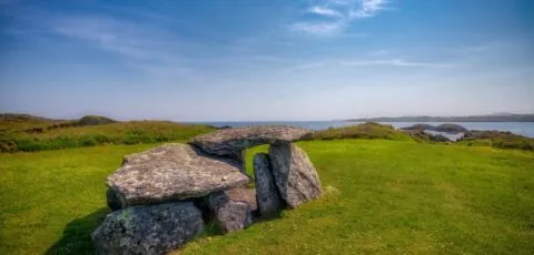 altar wedge tomb