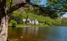 Kylemore Castle - © serfeo