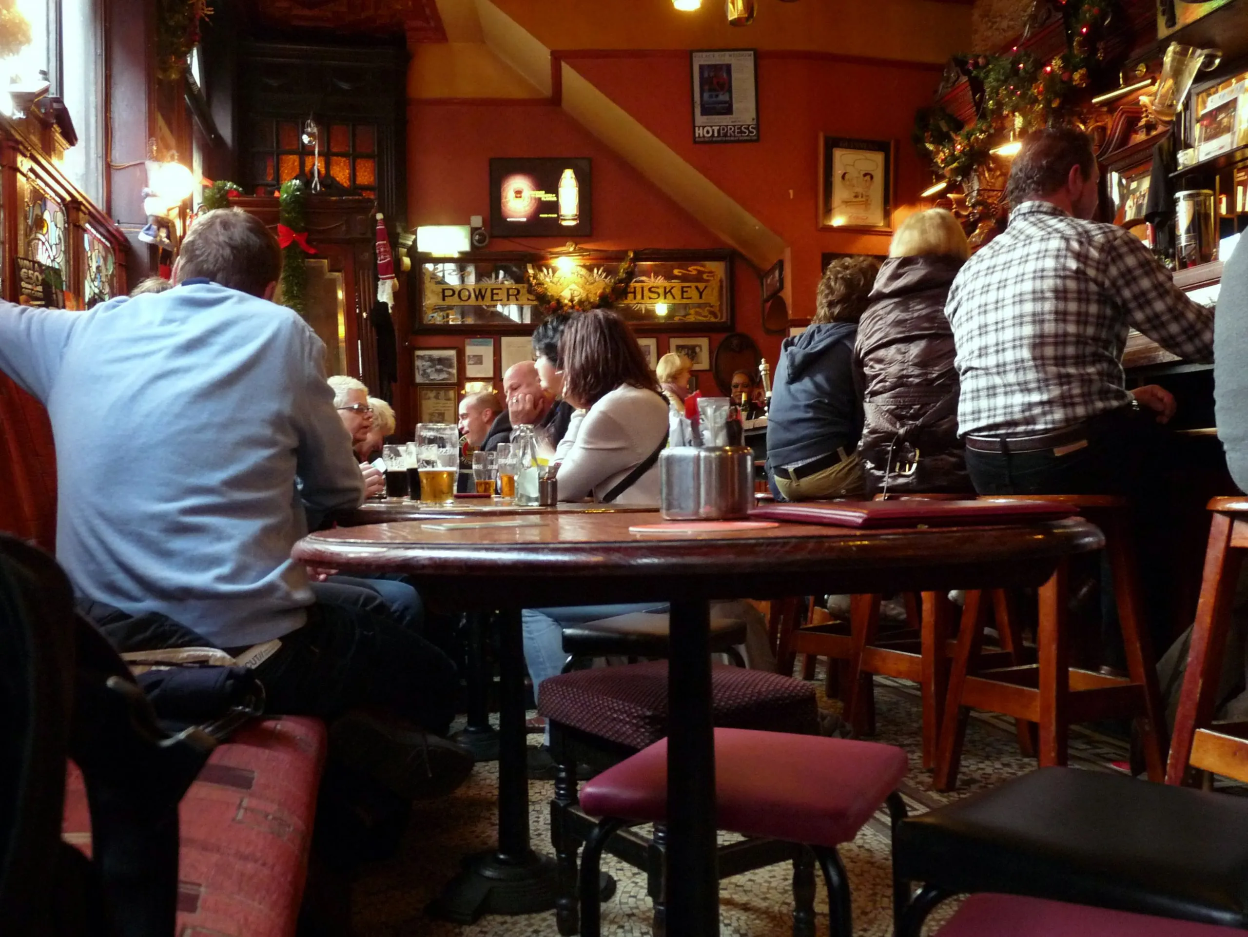 Un irish pub - Irish Jaunt - cc