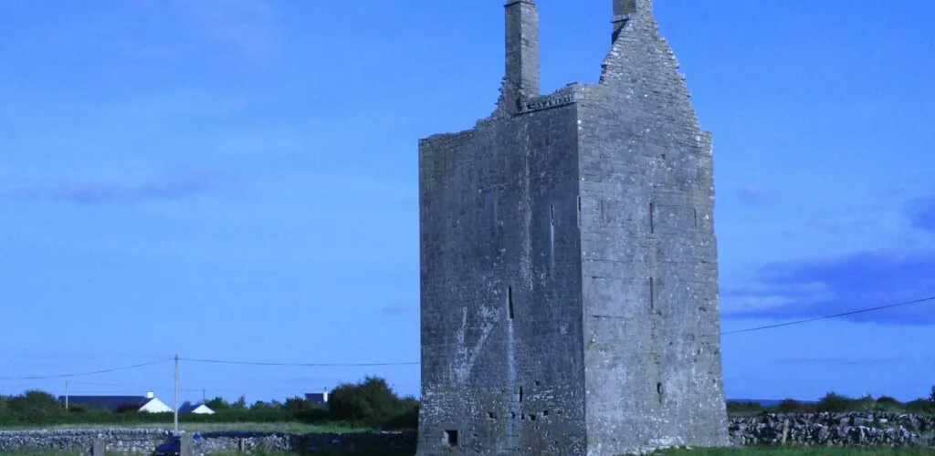 drumharsna castle scaled