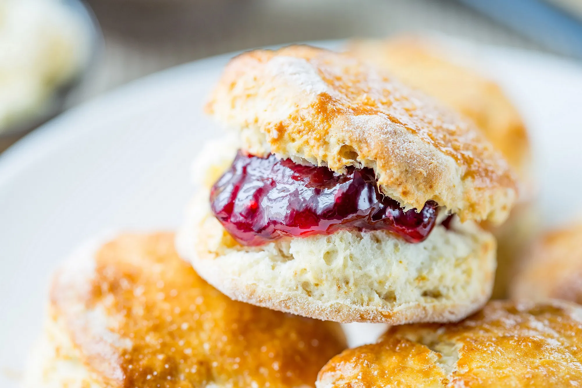 Cream scones