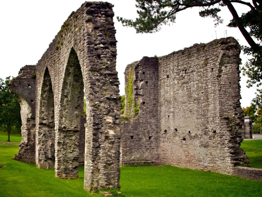 armagh friary 1 scaled