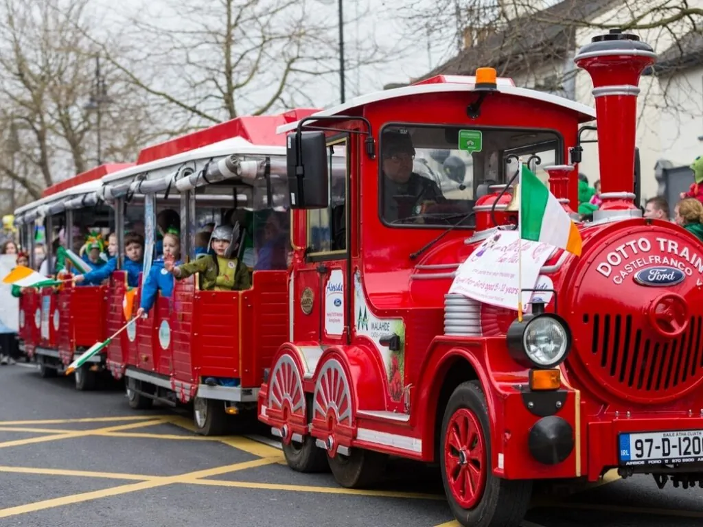 toots malahide road train