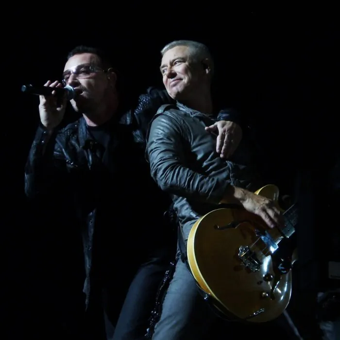 u2