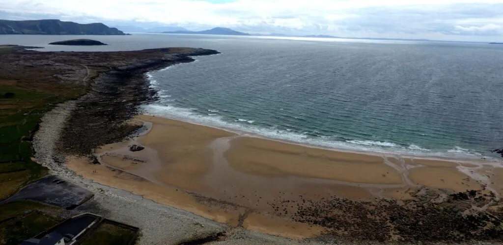 Ireland – A lost Irish beach resurfaces after 33 years!