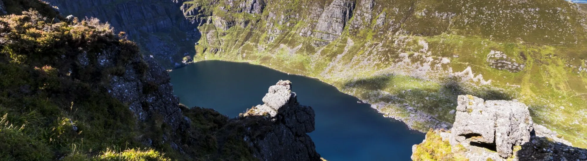 Le Coumshingaun lake - © Denis