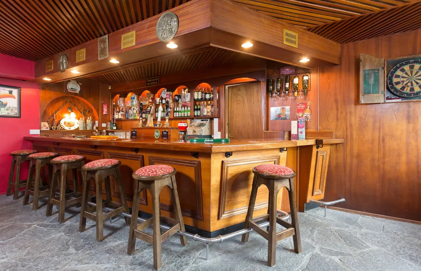 conroys irish pub 1