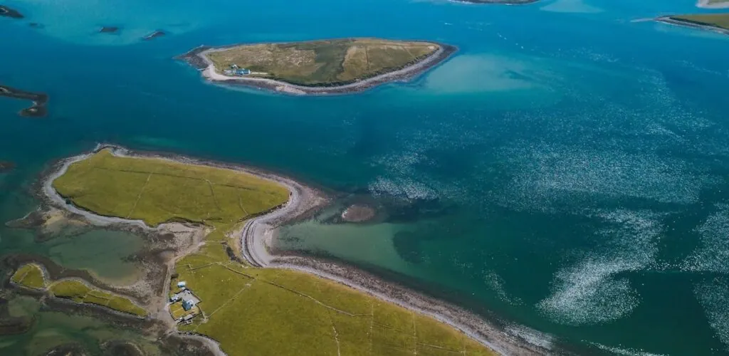 Ireland: an entire island available for rent on Airbnb!