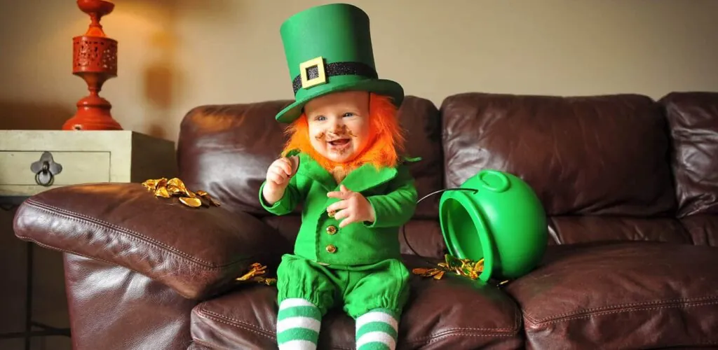 When a father disguises his son as a leprechaun… here’s what you get!