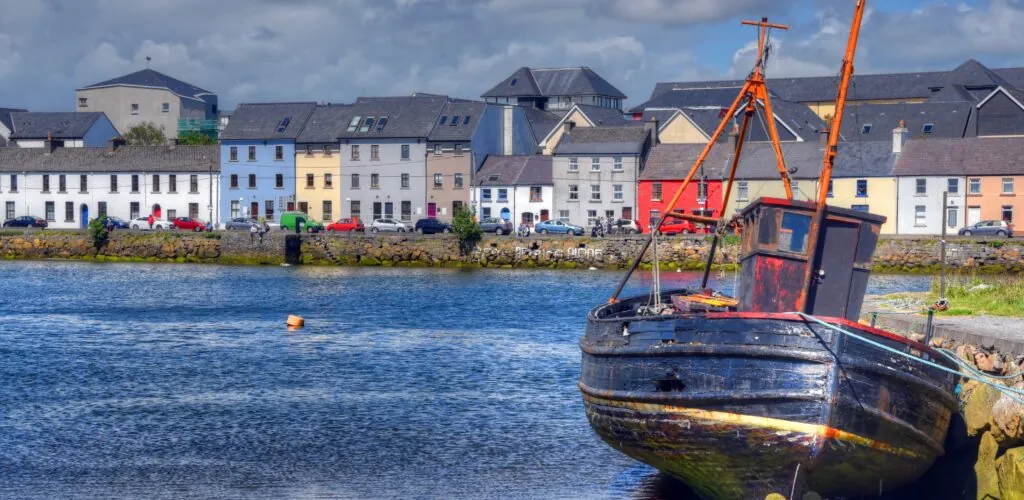 When should you travel to Galway?