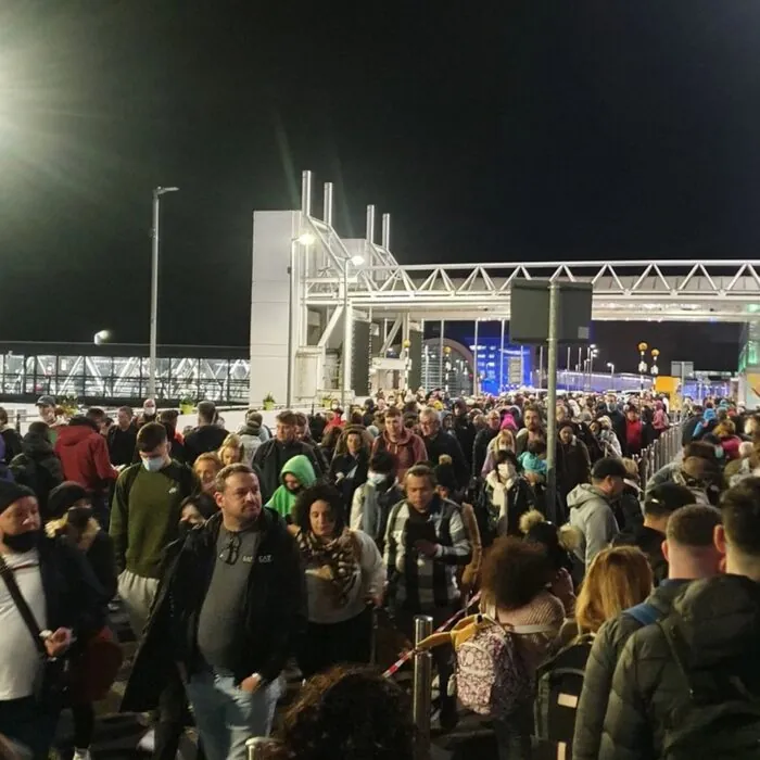 dublin airport queue