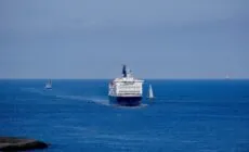 ferry dfds