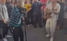 niall horan lewis capaldi grafton street dublin