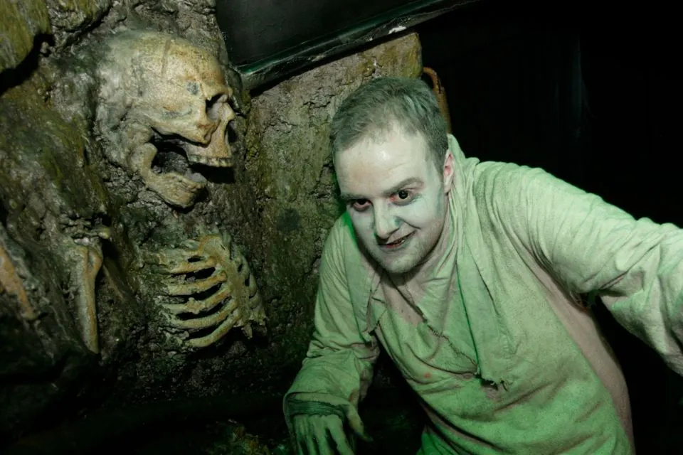 The Gravedigger Ghost Tour