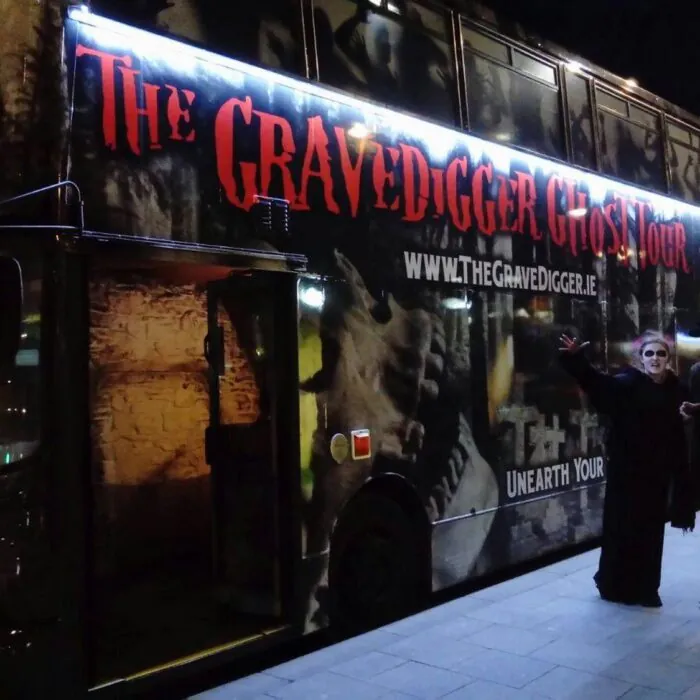 the gravedigger ghost tour