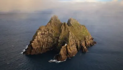 St Fionan's Monastery 1 Skellig Michael - © Valerie O'Sullivan - Failte Ireland