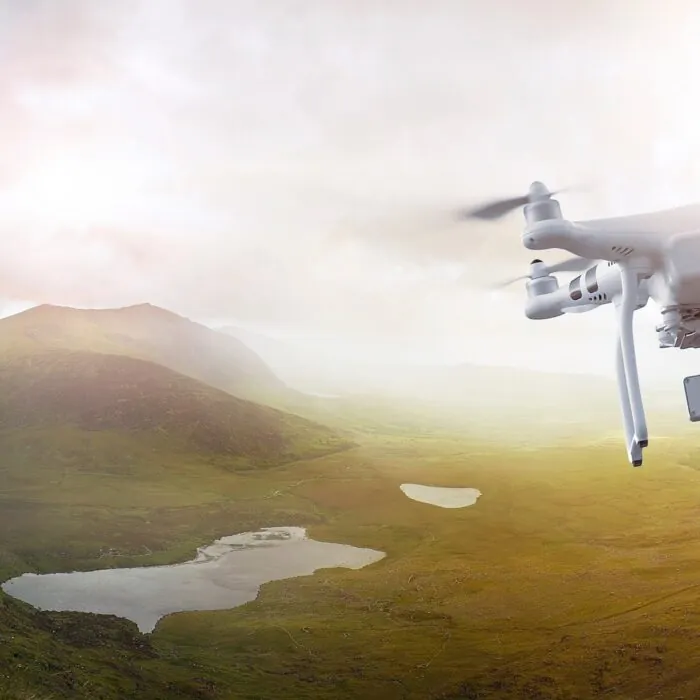 Un drone en Irlande - Felix Pergande
