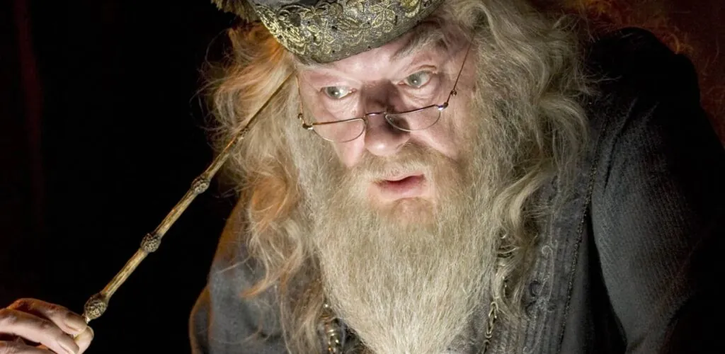 Irish actor Michael Gambon, who played Dumbledore in Harry Potter, has died aged 82.