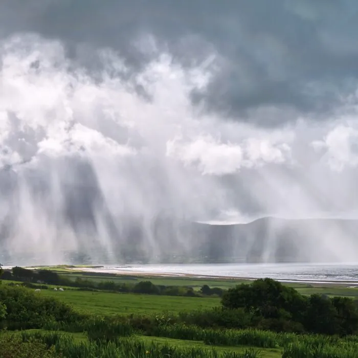 Pluie irlandaise dans le comté de Kerry - Eimantas