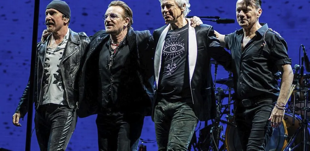 U2 plays “Atomic City” for the first time on the streets of Las Vegas