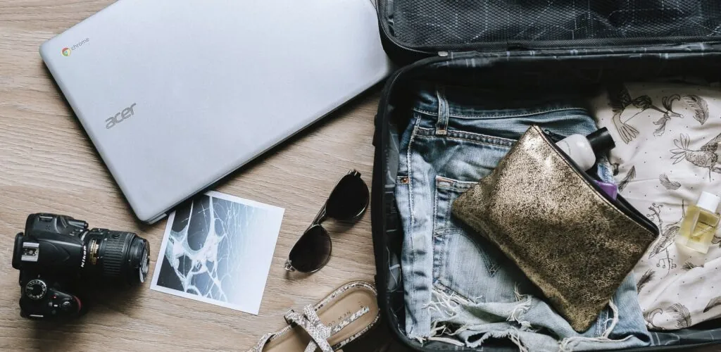 Beating the heat in Ireland: warm weather essentials every traveler needs