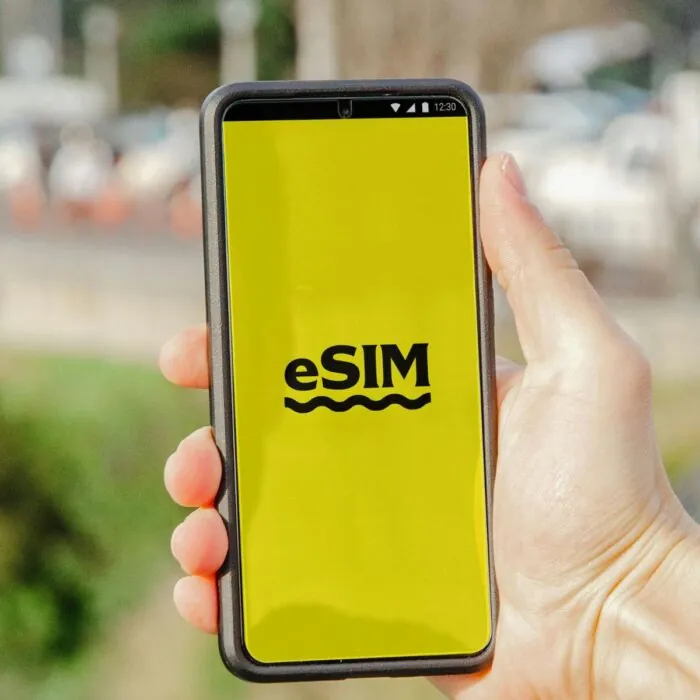 eSim - Jacob - Pexels
