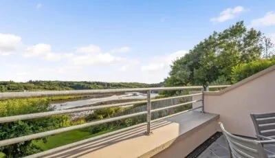 419 Stunning Sea View Clifden Apartment
