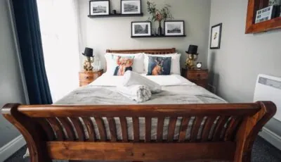 A Stylish 2 Bed Apartment in Cobh Town – Lux Stay