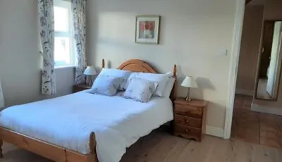 Abhainn Ri Cottages