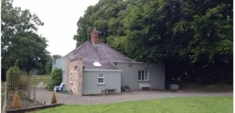 Apple Cottage Luxury Stay @ Bellingham Castle