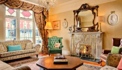 Arbutus Hotel