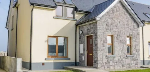 C64 Cahermore Holiday Village