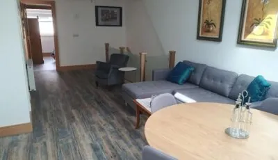 Central Retreat with Lake View