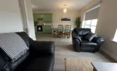 Centrally located at the shore – Bundoran Apartments