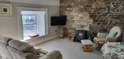 Charming 2 Bed Apartment in Donegal Town Centre