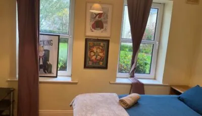Comfy Apartment near Dublin Airport with FREE PARKING