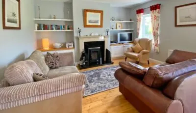 Cottage 322 – Cleggan