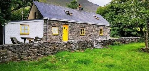 Cottage Skelligs Coast Ring of Kerry