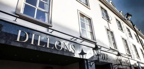 Dillons Hotel