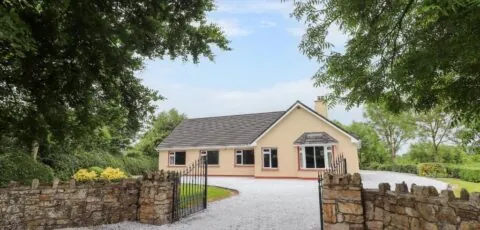 Fort Lodge