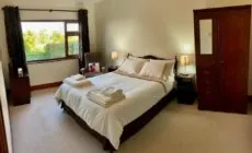 Lily's - 3 Bedroom Country Cottage with Large Garden
