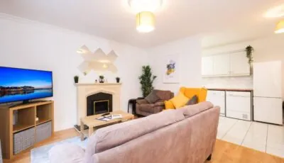Stylish CITY Centre Townhouse