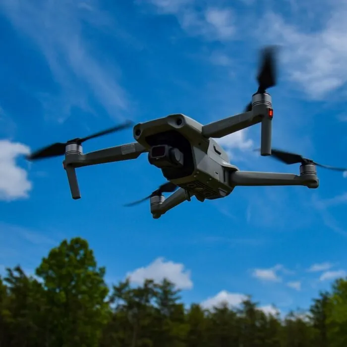 Drone en Irlande - Will S. de Pexels - Canva